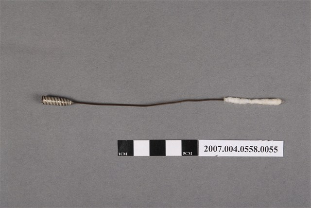 耳鼻喉科螺柄捲棉棒含棉花 (共4張)