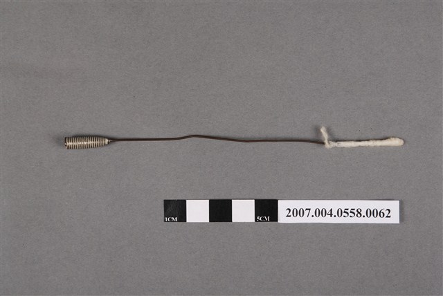 耳鼻喉科螺柄捲棉棒含棉花 (共4張)