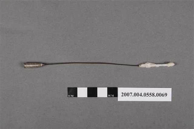 耳鼻喉科螺柄捲棉棒含棉花 (共4張)