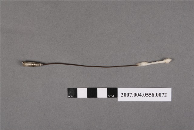 耳鼻喉科螺柄捲棉棒含棉花 (共4張)