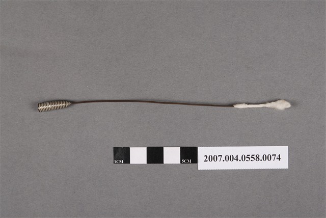 耳鼻喉科螺柄捲棉棒含棉花 (共4張)