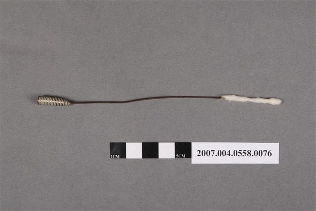 耳鼻喉科螺柄捲棉棒含棉花 (共4張)