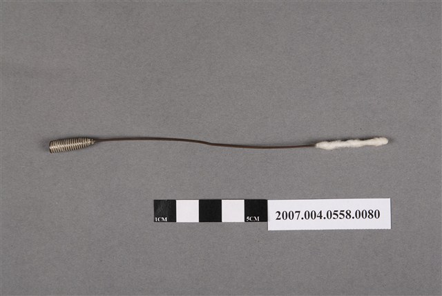 耳鼻喉科螺柄捲棉棒含棉花 (共4張)