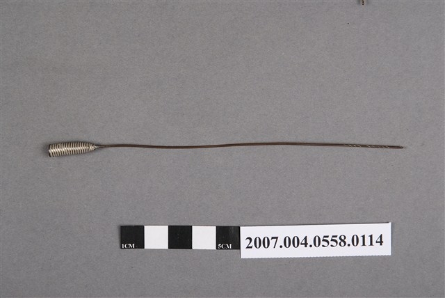 耳鼻喉科螺柄捲棉棒 (共4張)