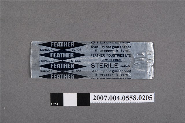 日本製FEATHER不鏽鋼11號無菌手術刀片 (共4張)