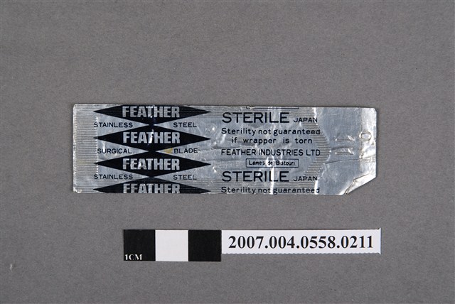 日本製FEATHER不鏽鋼11號無菌手術刀片 (共4張)