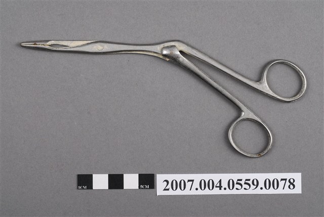 SKLAR耳鼻喉科不鏽鋼鼻息肉鉗 (共4張)