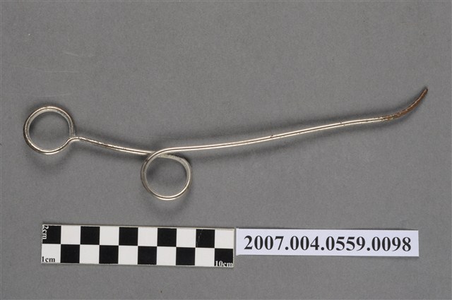 耳鼻喉科咽喉用捲棉棒 (共4張)