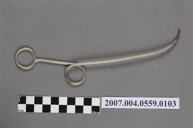 耳鼻喉科咽喉用捲棉棒 (共4張)