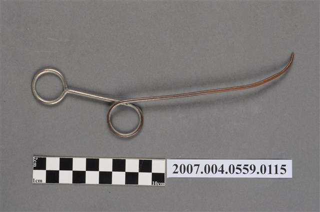 耳鼻喉科咽喉用捲棉棒 (共4張)