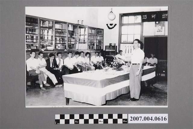 臺大醫學院公共衛生研究所謝師酒會剪影 (共2張)