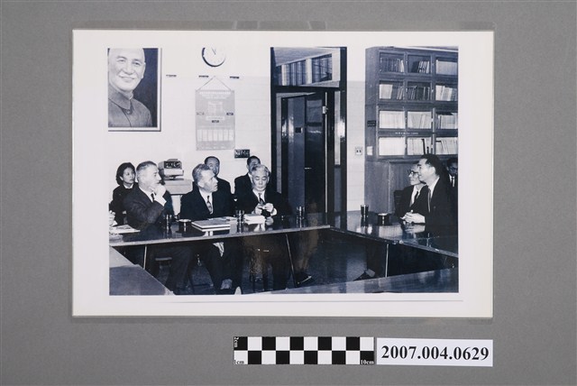 外賓參訪公共衛生教學示範中心剪影 (共2張)