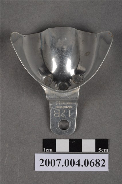 美國製STAR DENT牙科印模用12B牙托  (共5張)