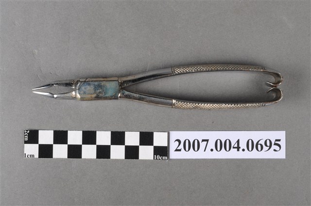 SSW牙科32A拔牙鉗 (共6張)