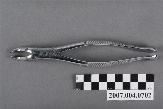 美國製SSW牙科53-L拔牙鉗 (共6張)