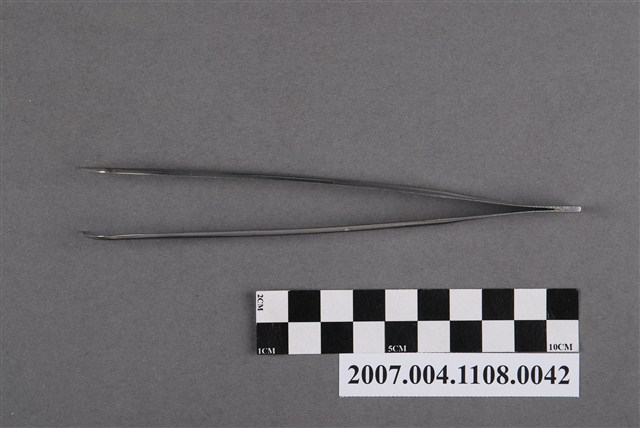 K.K.牙科不鏽鋼雙彎頭鑷 (共6張)