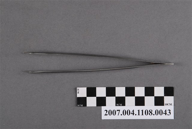 K.K.牙科不鏽鋼雙彎頭鑷 (共6張)