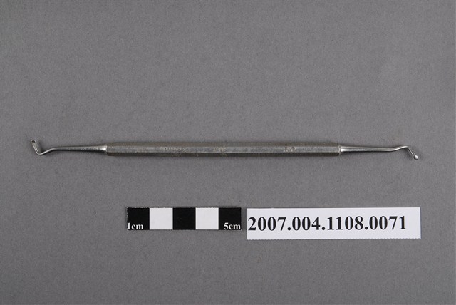 KTB牙科不鏽鋼雙頭牙刮匙 (共4張)