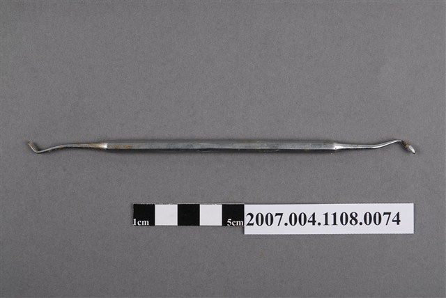 牙科雙頭八角柄黏固粉充填器 (共4張)