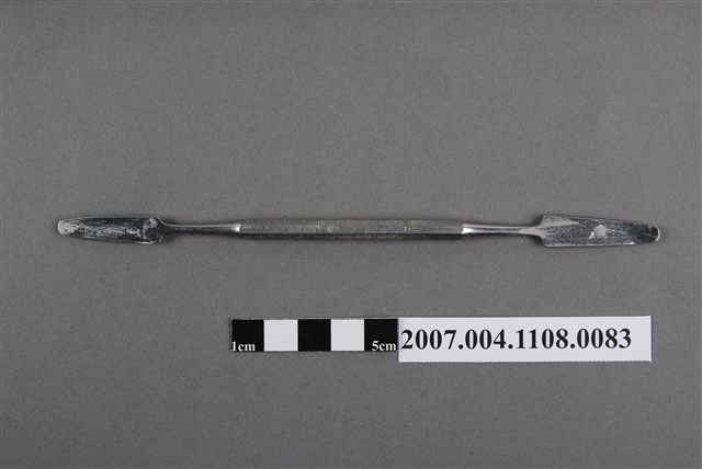 IDT牙科不鏽鋼1號黏固粉調刀 (共4張)