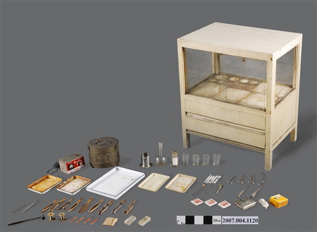 牙科置物櫃 (共1張)