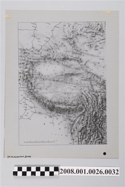 中華民國地圖左半部製版膠片地形暈渲及地名注記等 (共2張)