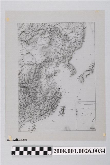 中華民國地圖右半部製版膠片地形暈渲及地名注記 (共2張)