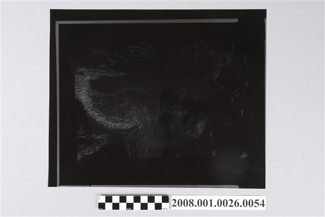 中華民國地圖製版陰片地形暈渲放大242％ (共2張)