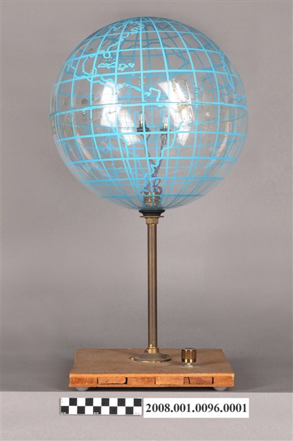 吳信政製「地球儀」 (共5張)