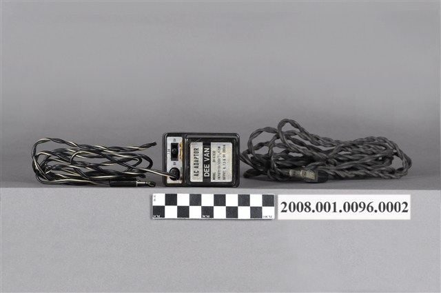 吳信政製「地球儀」電源線 (共5張)