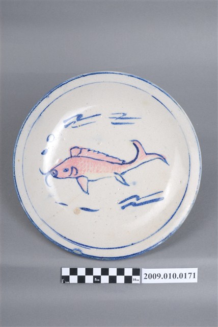 手繪粉紅釉鯉魚紋圓盤 (共4張)