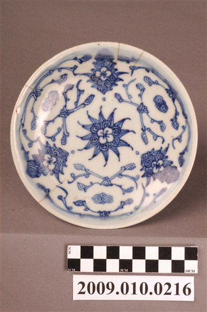 青花花卉紋盤 (共4張)
