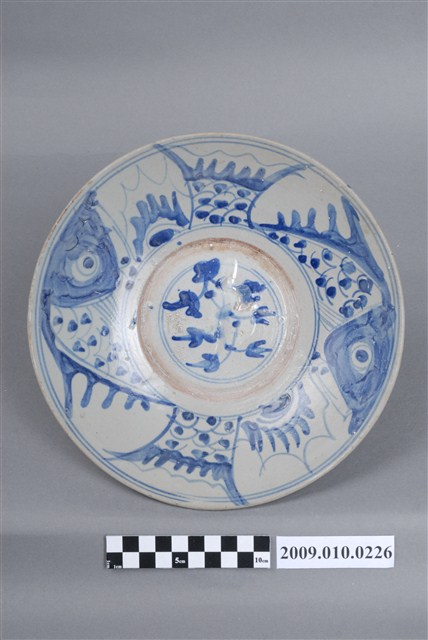 青花雙魚紋盤- 藏品資料- 國立臺灣歷史博物館典藏網