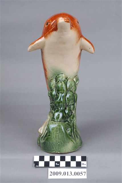 臺灣鶯歌窯褐綠釉海豚造型存錢筒 (共5張)