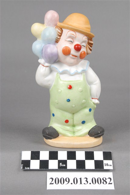 彩釉氣球小丑瓷偶 (共5張)