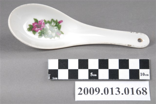 彩釉花卉紋湯匙 (共8張)