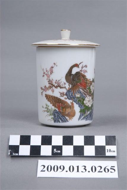 轉印孔雀庭園紋蓋杯 (共11張)