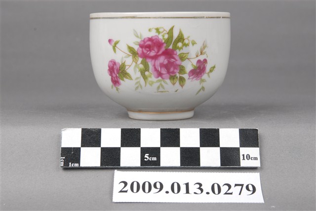 轉印花卉紋茶杯 (共9張)