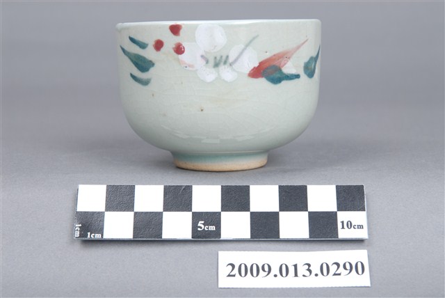 青花粉紅彩茶杯 (共11張)