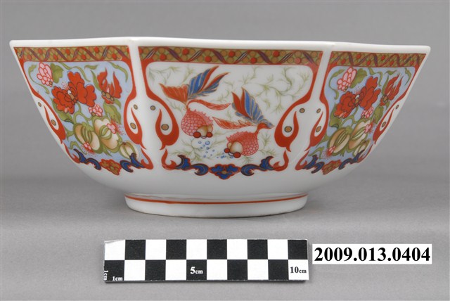 白瓷彩釉轉印牡丹金魚紋八方碗 (共10張)