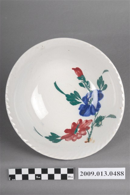 彩繪花卉紋碗 (共8張)