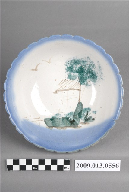 彩繪湖景紋菱花口碗 (共7張)