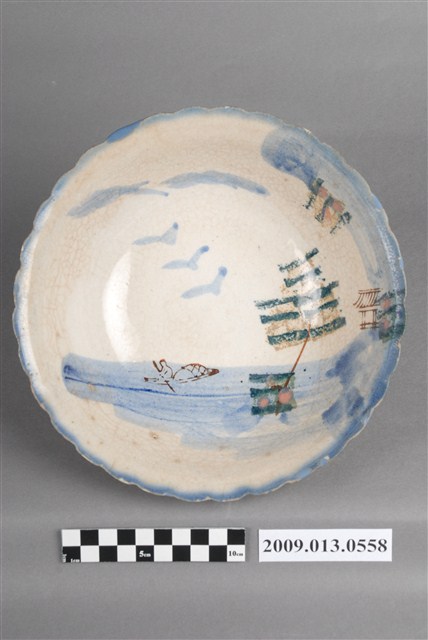 彩繪印花山水紋菱花口碗 (共7張)