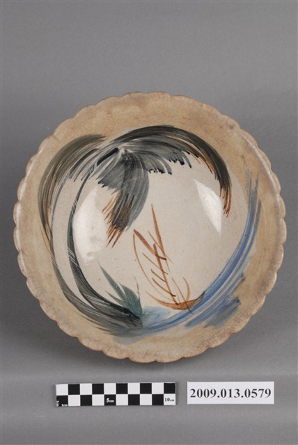 彩繪椰樹海景紋菱花口碗 (共7張)