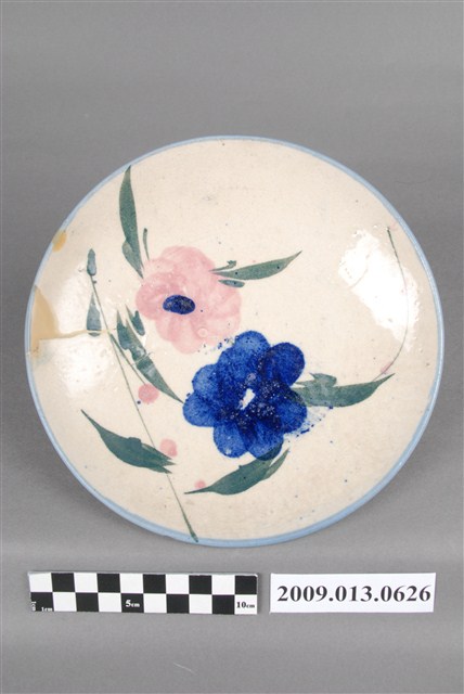 釉下多彩花卉紋盤 (共4張)