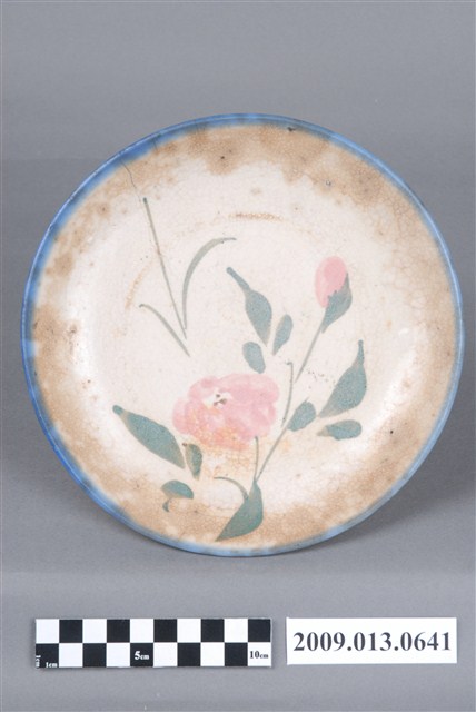 釉下彩花卉紋盤 (共4張)