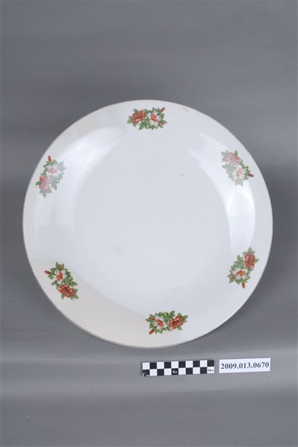 白瓷彩釉印花百合紋圓盤 (共10張)