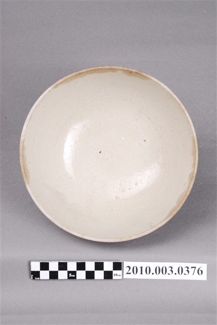 手繪白瓷花卉紋碗 (共4張)