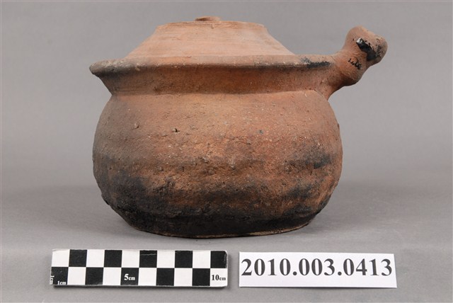 紅陶素燒握把燉鍋 (共6張)