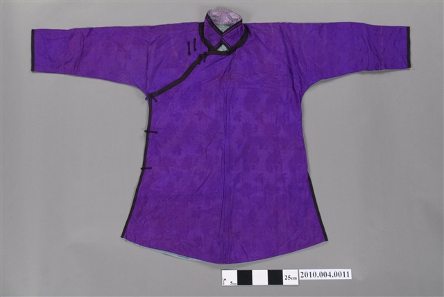 紫色絲質緹花大襟女衫 (共9張)